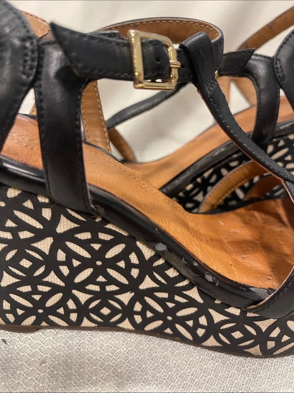 Clarks Artisan Amelia Avery Black Leather Patterned Wedge Sandals 7.5